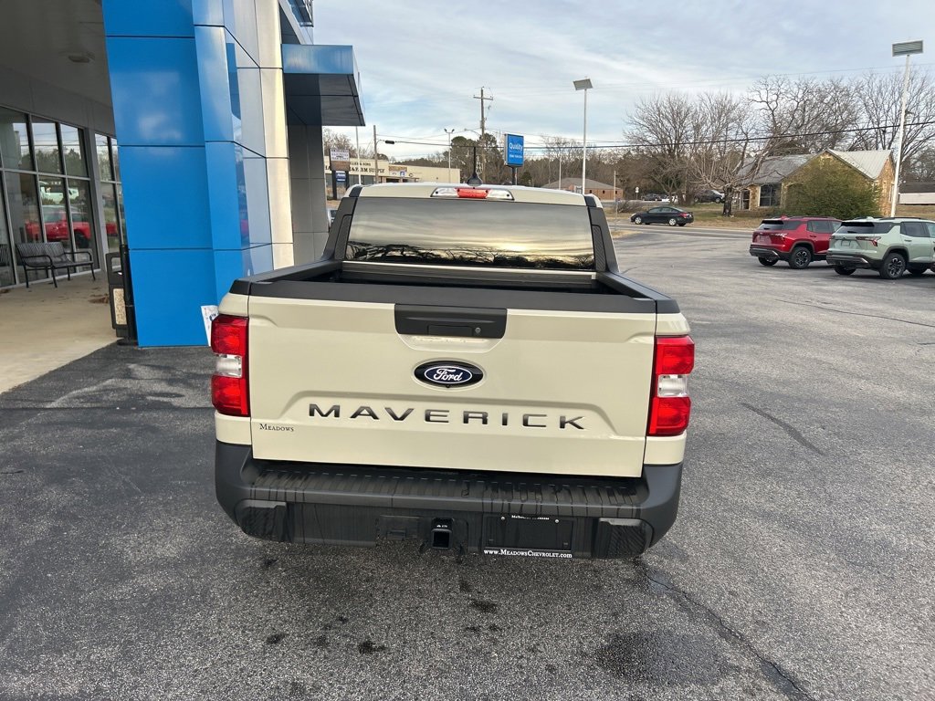 Used 2025 Ford Maverick XLT w/ Equipment Group 302A image 4