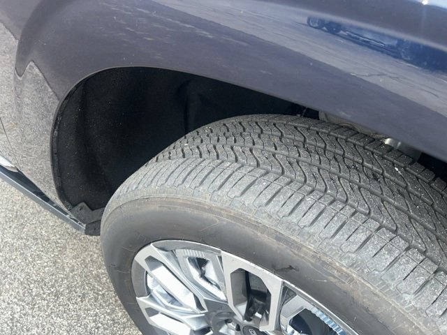 Used 2024 GMC Yukon Denali Ultimate image 6