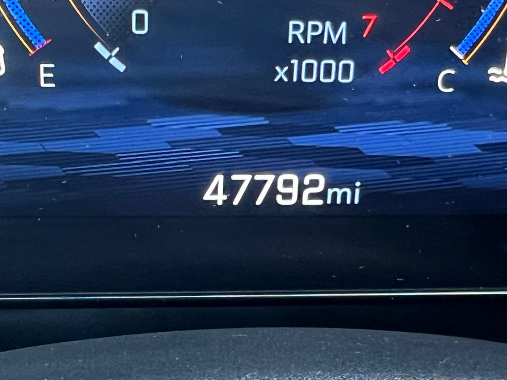 Used 2025 Chevrolet Equinox LT w/ Convenience Package II AWD/4WD image 4