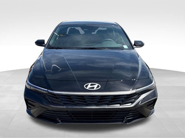 New 2026 Hyundai Elantra Sport FWD image 8