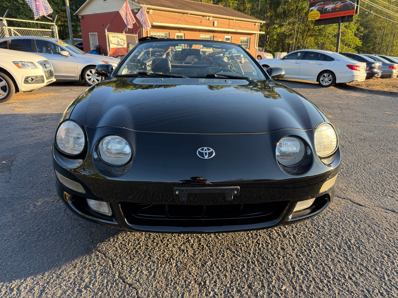 Used 1999 Toyota Celica GT image 2