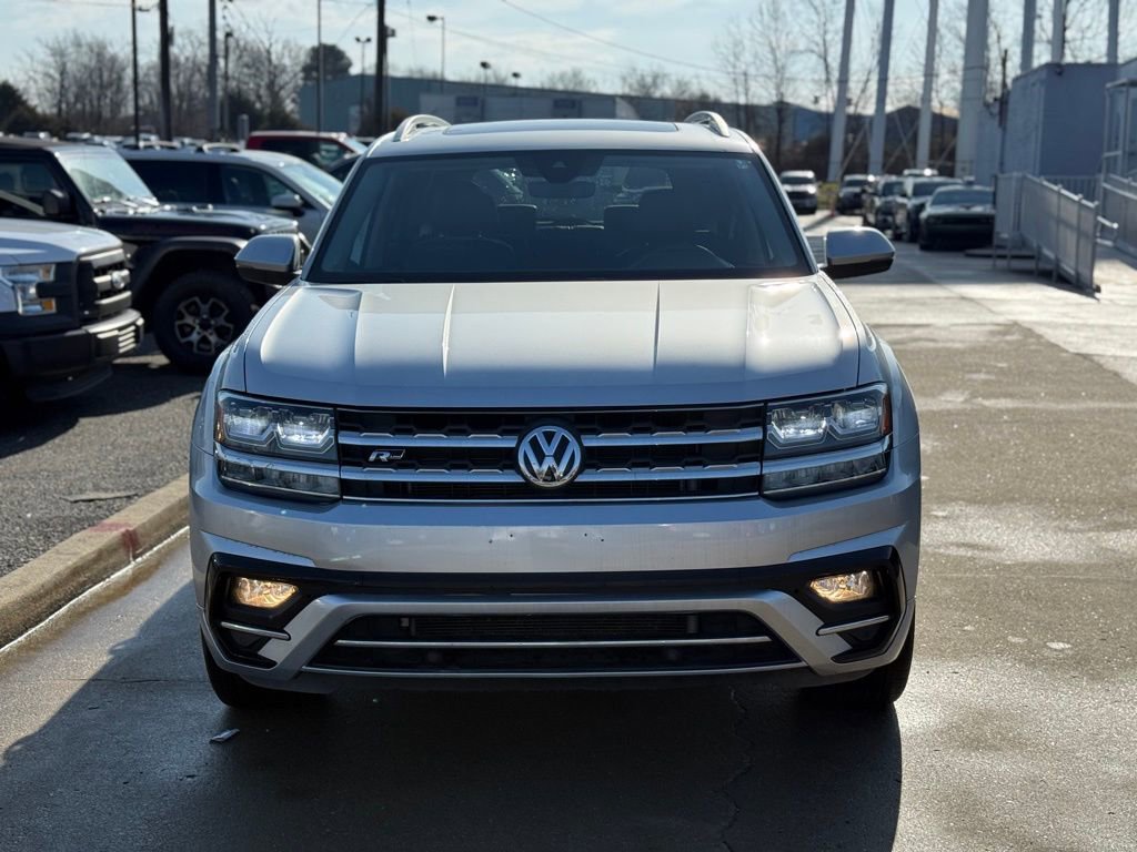 Used 2018 Volkswagen Atlas SEL w/ R-Line Package AWD/4WD image 3