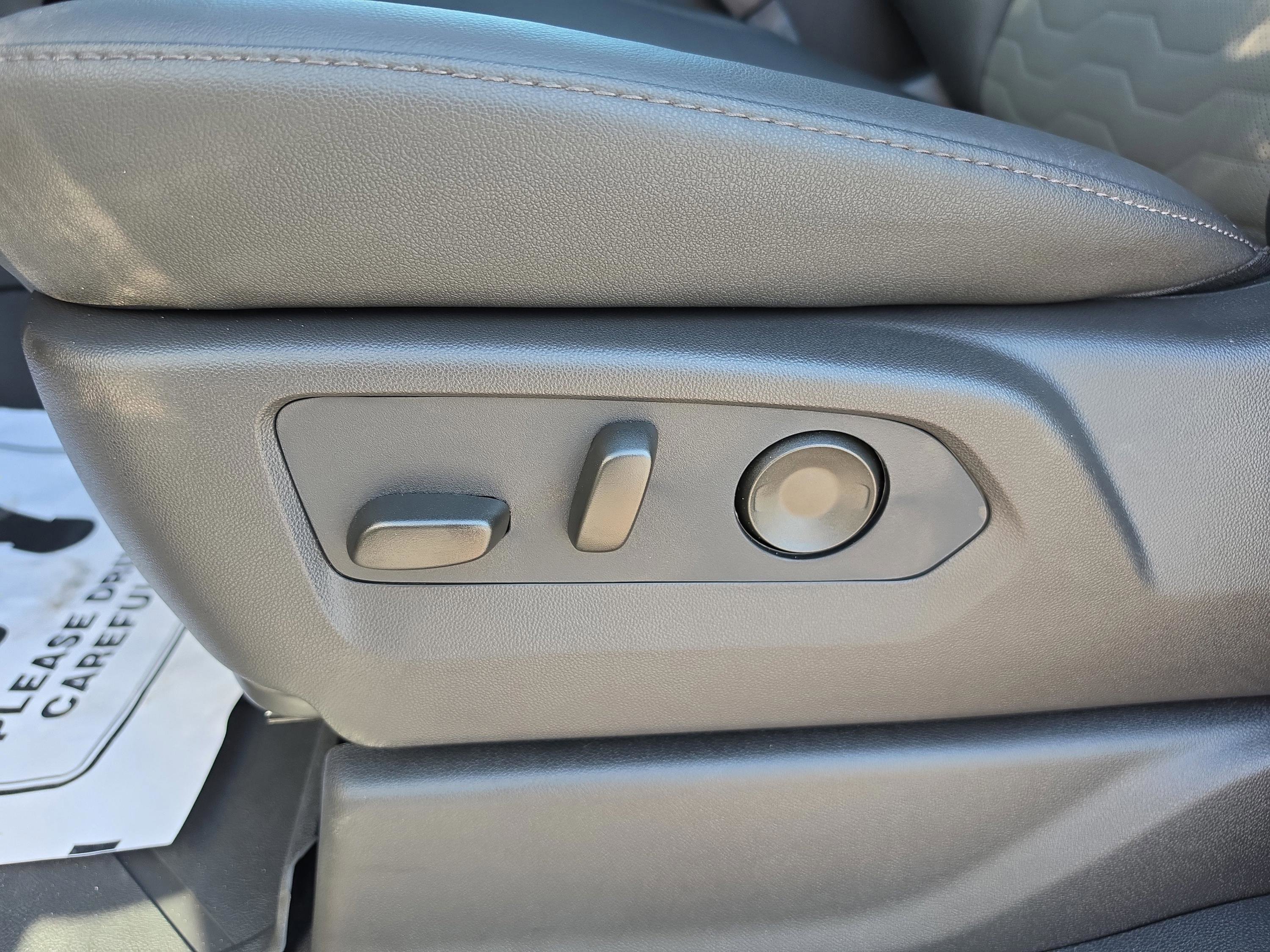 Used 2026 Chevrolet Silverado 2500 ZR2 AWD/4WD image 26