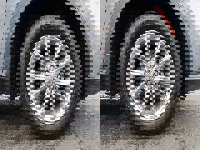 Used 2025 Honda CR-V EX-L image 9