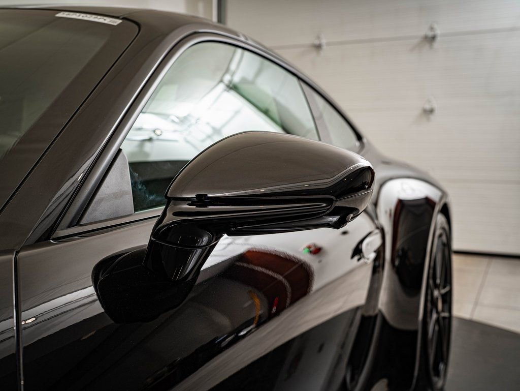 Certified 2025 Porsche 911 Carrera 4 GTS AWD/4WD image 18