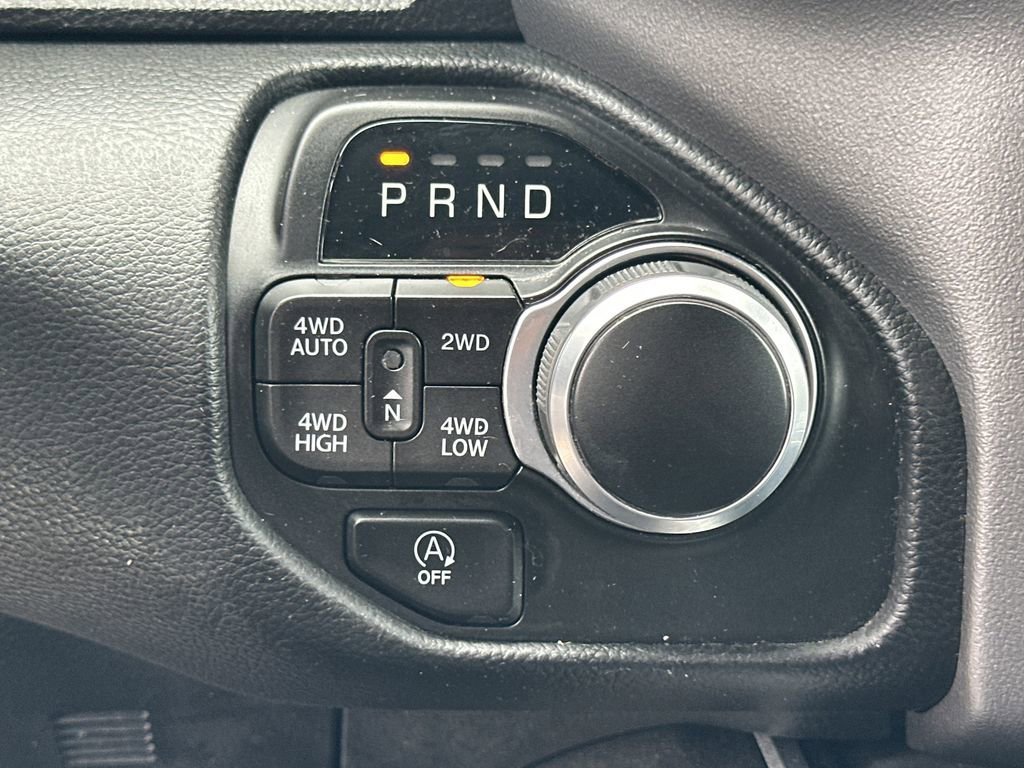 Used 2023 RAM 1500 Big Horn AWD/4WD image 30