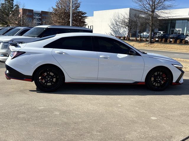 Used 2025 Hyundai Elantra N image 2