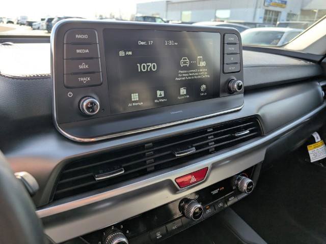 Used 2020 Kia Telluride LX image 21