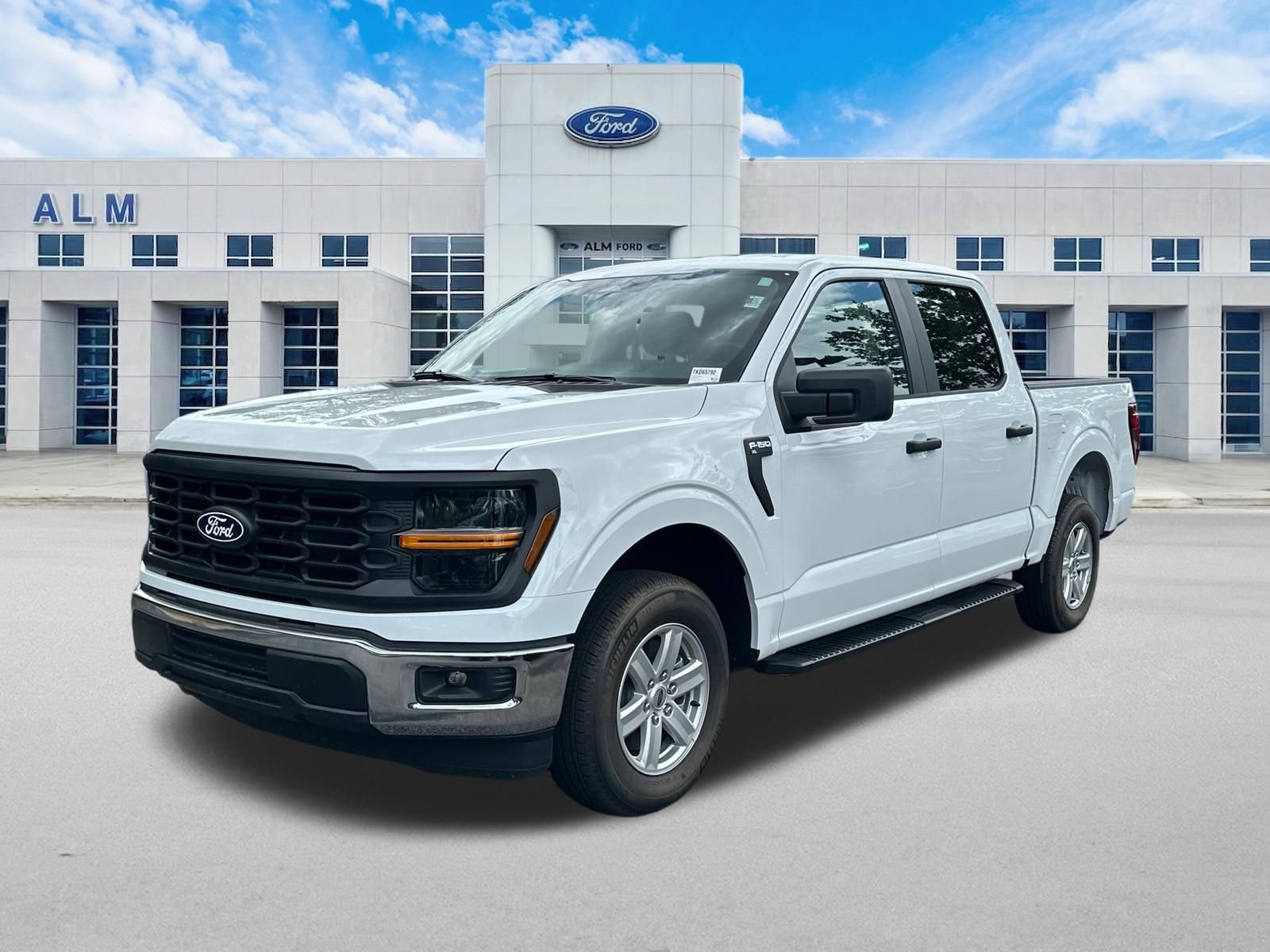 New 2026 Ford F150 XL w/ Equipment Group 103A High RWD video 2