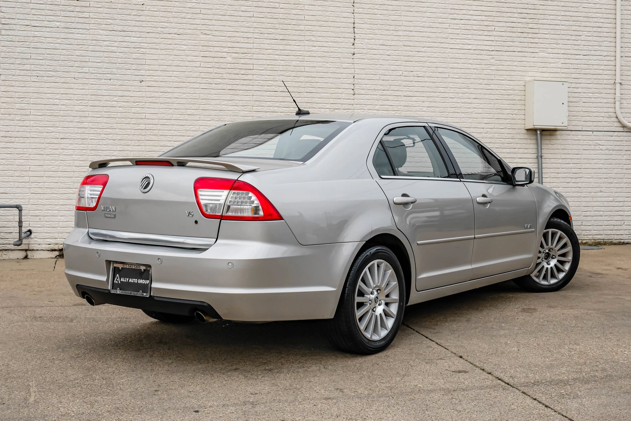 Used 2008 Mercury Milan Premier FWD image 8