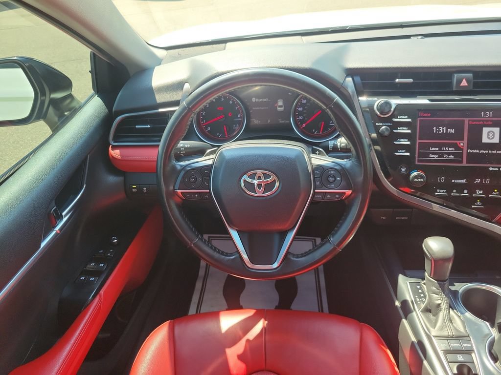 Used 2020 Toyota Camry XSE FWD image 10