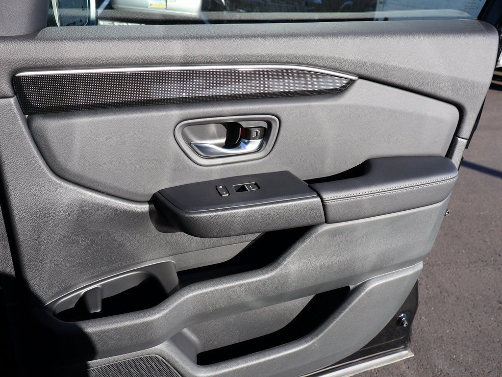 Certified 2025 Honda Pilot Elite image 11