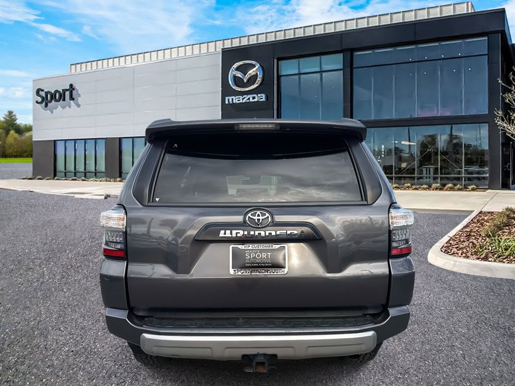 Used 2022 Toyota 4Runner TRD Off-Road Premium AWD/4WD image 4