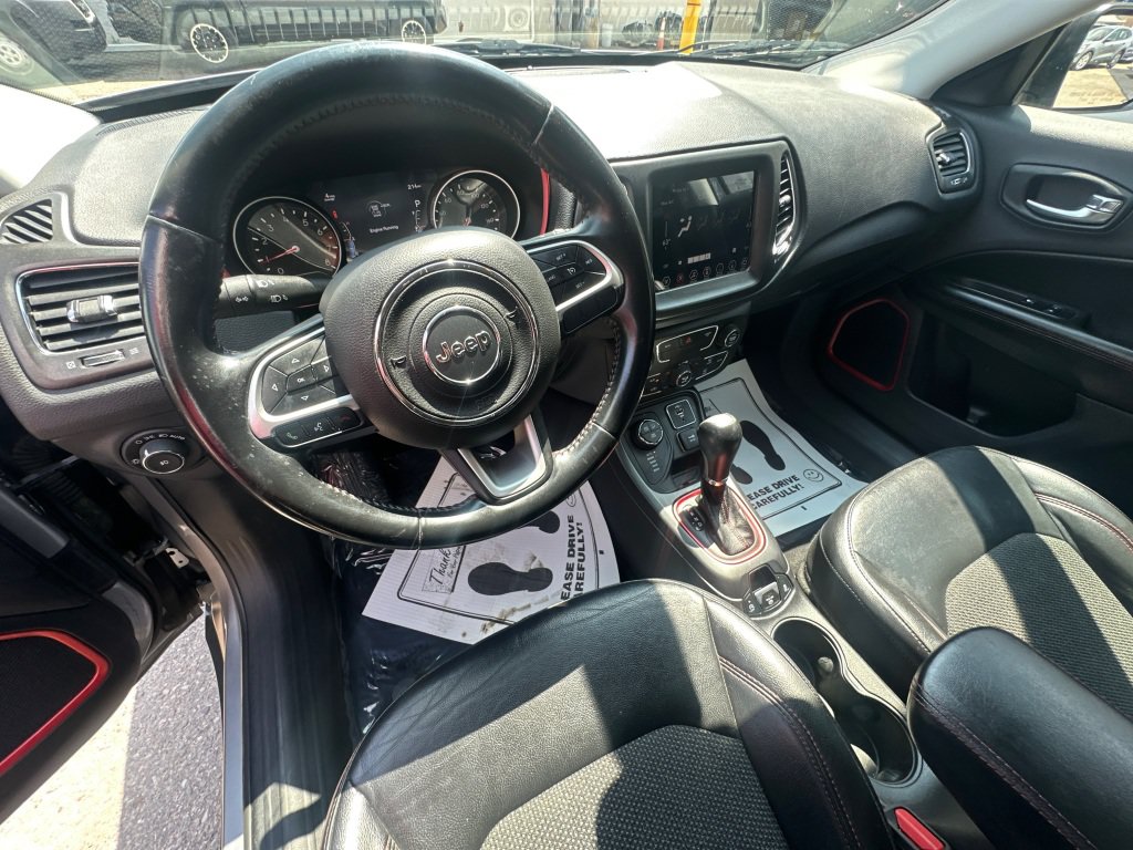 Used 2019 Jeep Compass Trailhawk AWD/4WD image 29