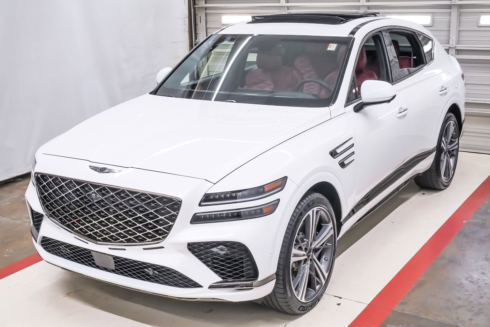 Used 2025 Genesis GV80 3.5T e-SC image 1