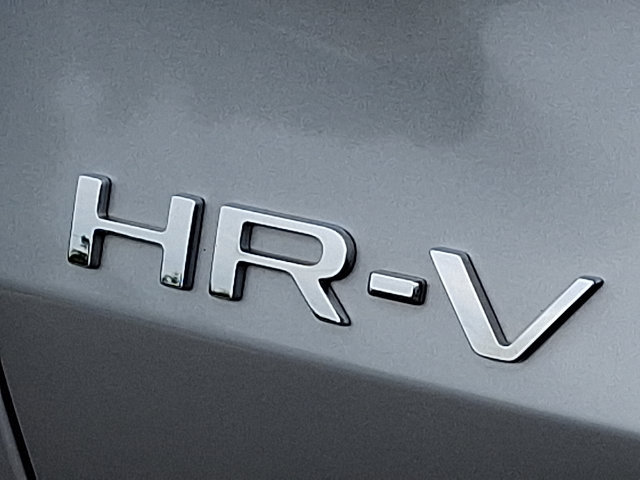 Certified 2024 Honda HR-V LX image 29