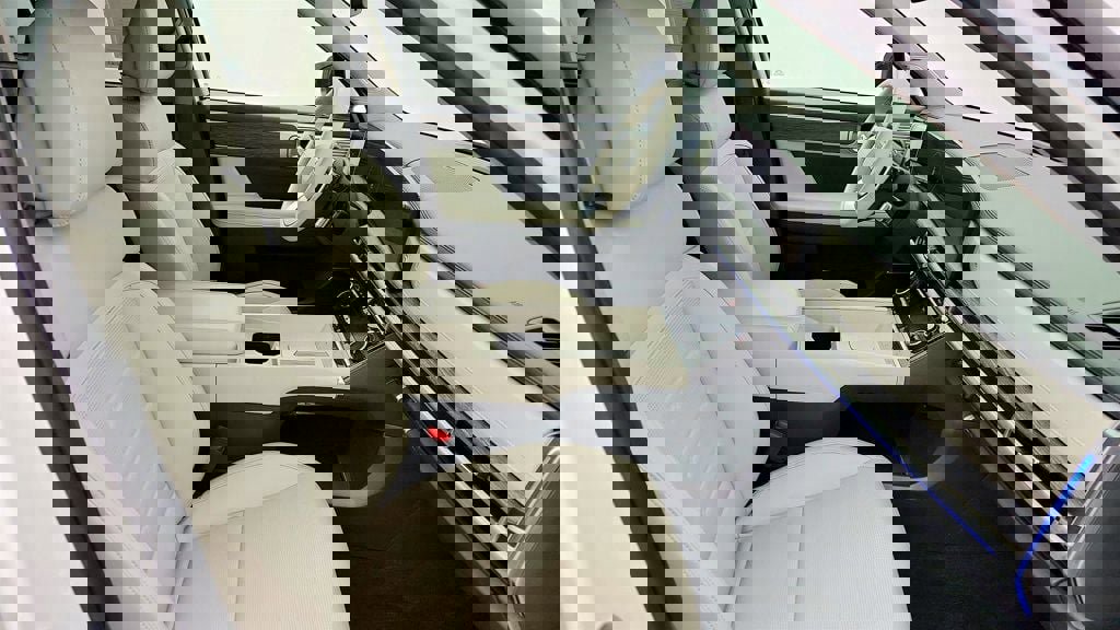 Used 2024 Hyundai Santa Fe Limited image 26