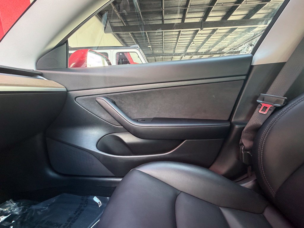 Used 2021 Tesla Model 3 Standard Range Plus RWD image 26