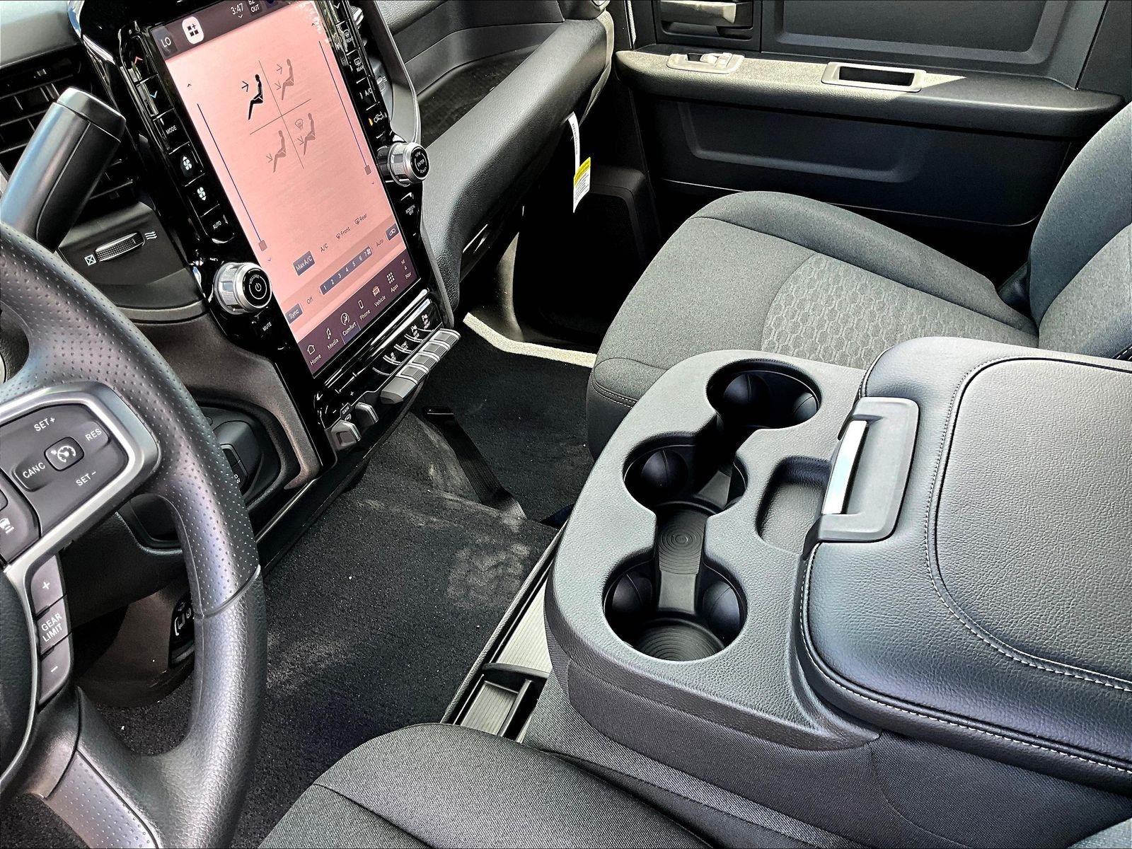 New 2026 RAM 2500 Tradesman AWD/4WD image 12