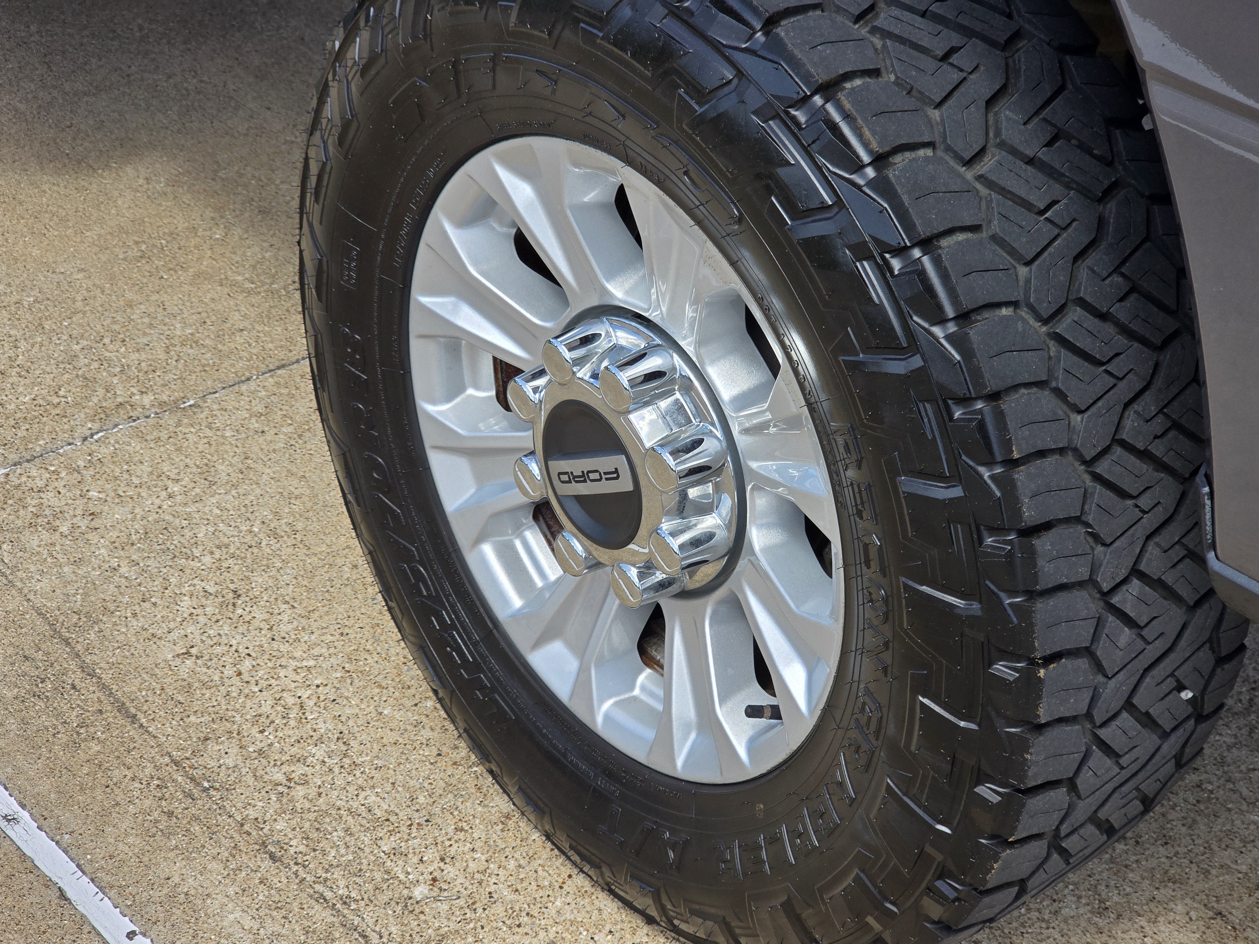 Used 2021 Ford F250 XL w/ STX Appearance Package AWD/4WD image 10