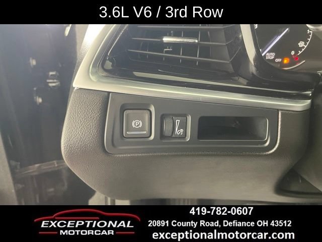 Used 2024 Cadillac XT6 Premium Luxury w/ LPO, Floor Liner Package AWD/4WD image 36