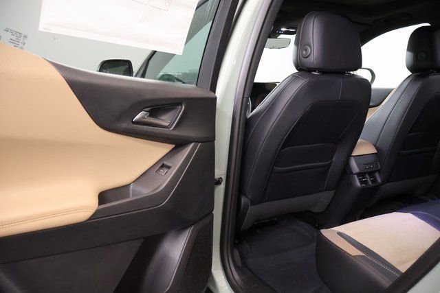 New 2026 Chevrolet Equinox ACTIV w/ Convenience Package III image 27