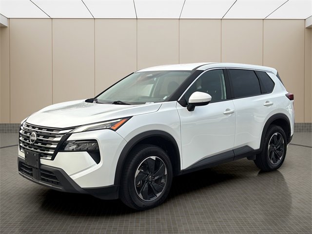 Used 2024 Nissan Rogue SV