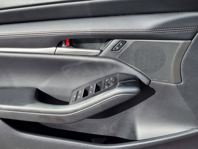 Used 2024 MAZDA MAZDA3 s image 13