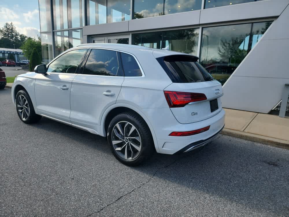 Used 2021 Audi Q5 2.0T Premium Plus w/ Premium Plus Package AWD/4WD image 7