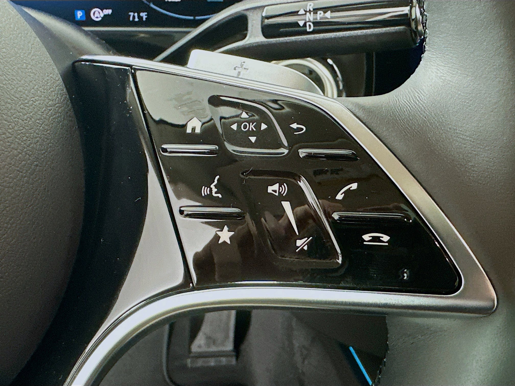 Used 2026 Mercedes-Benz E 350 4MATIC Sedan image 13