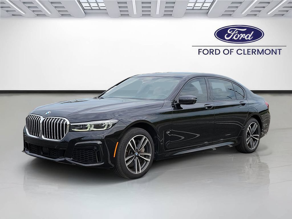 Used 2020 BMW 750i xDrive w/ Executive Package AWD/4WD image 2