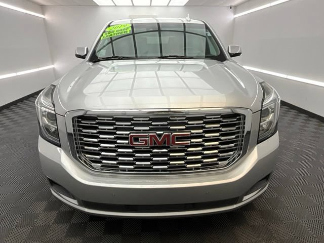 Used 2019 GMC Yukon XL Denali w/ Denali Ultimate Package AWD/4WD image 2