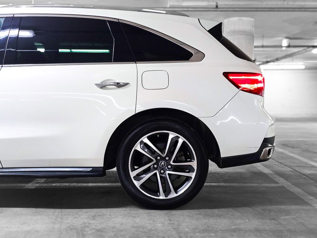 Used 2017 Acura MDX SH-AWD image 16