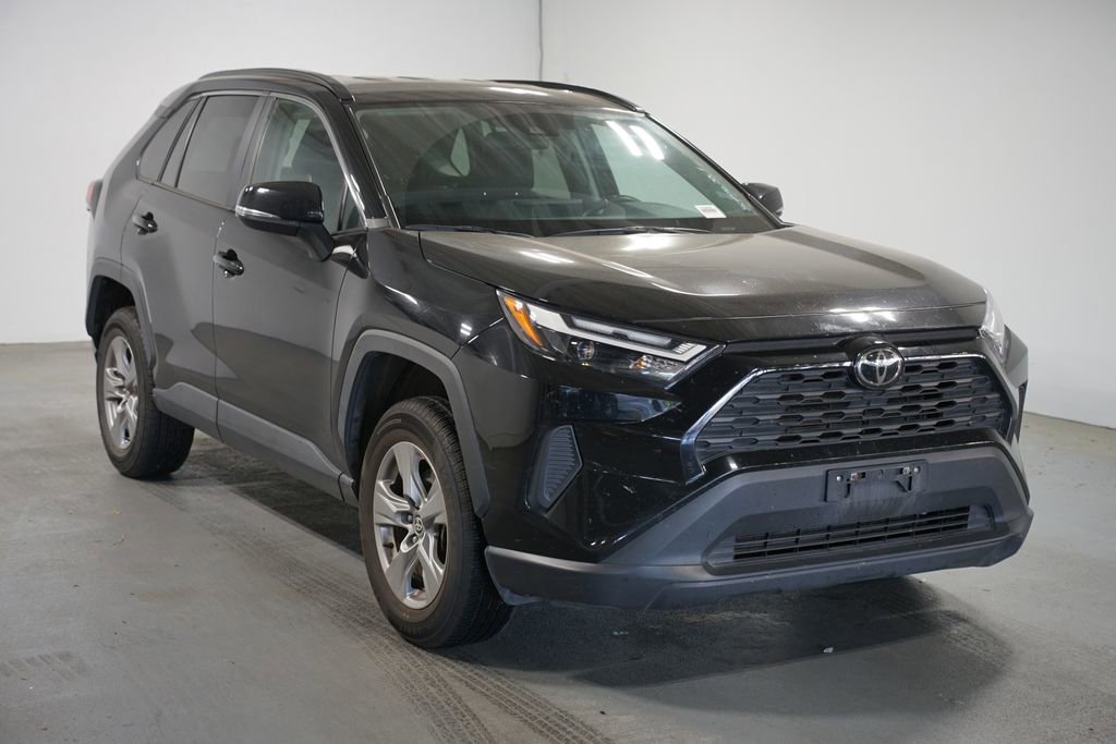 Certified 2025 Toyota RAV4 XLE image 3