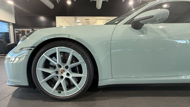 Used 2026 Porsche 911 Carrera GTS RWD image 11