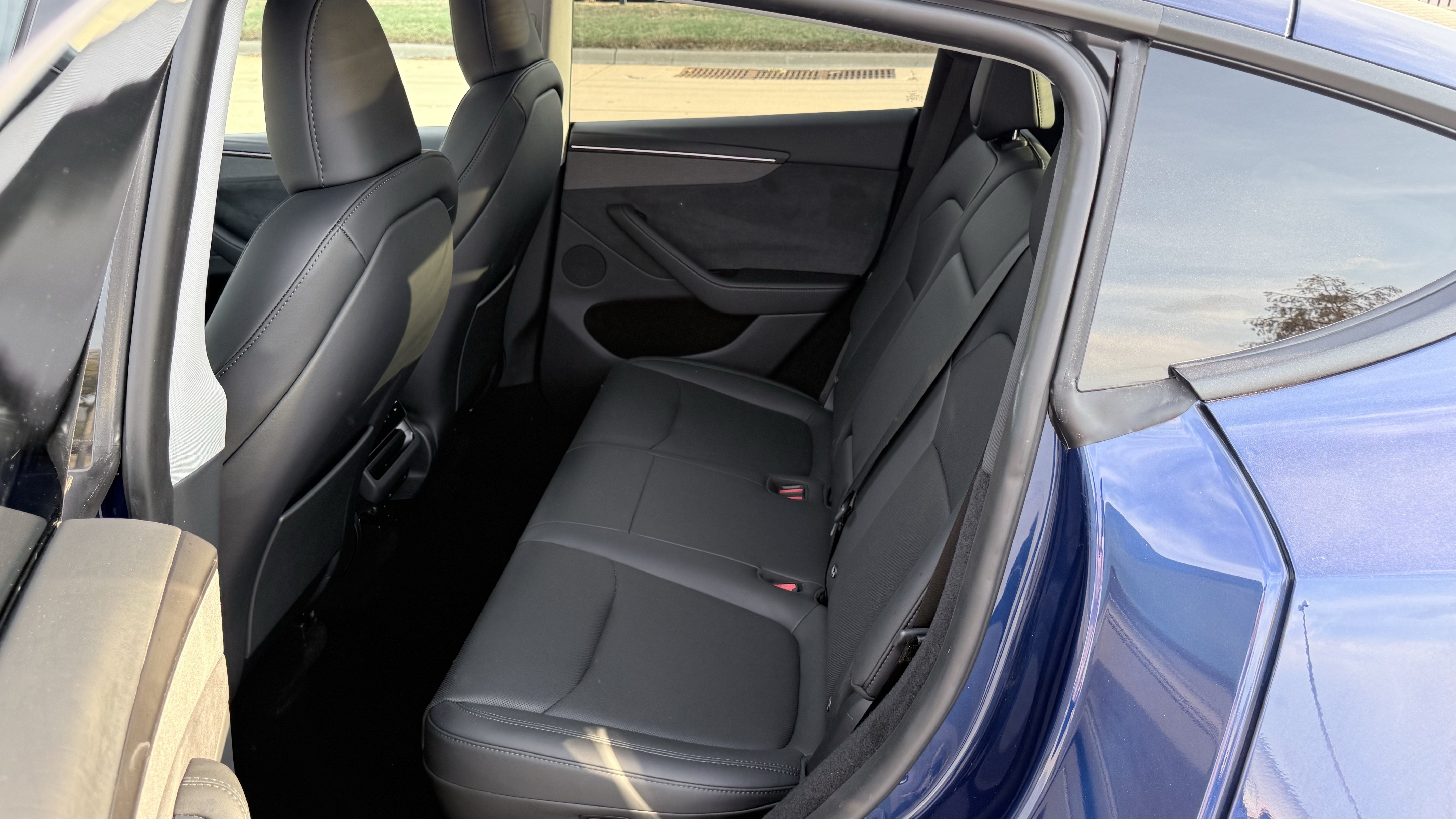 Used 2026 Tesla Model Y AWD image 29