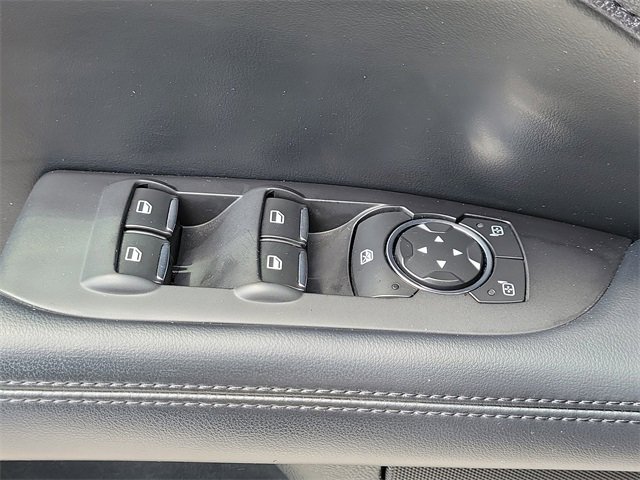 Used 2017 Lincoln MKZ Premiere image 31