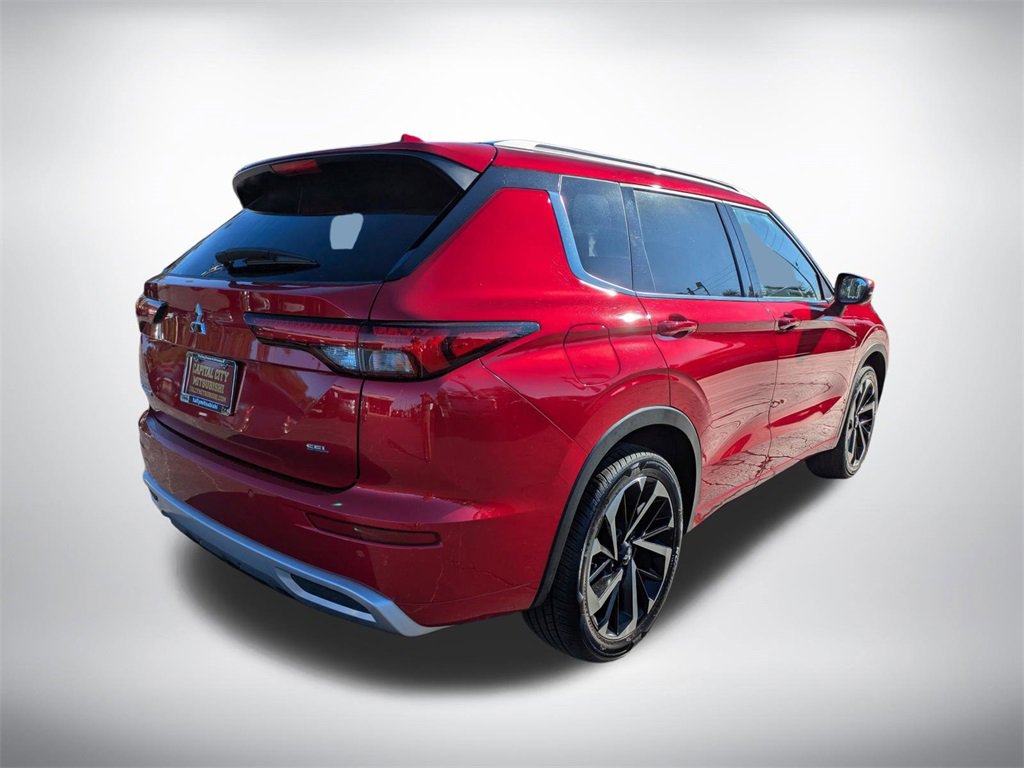 Used 2024 Mitsubishi Outlander SEL image 4
