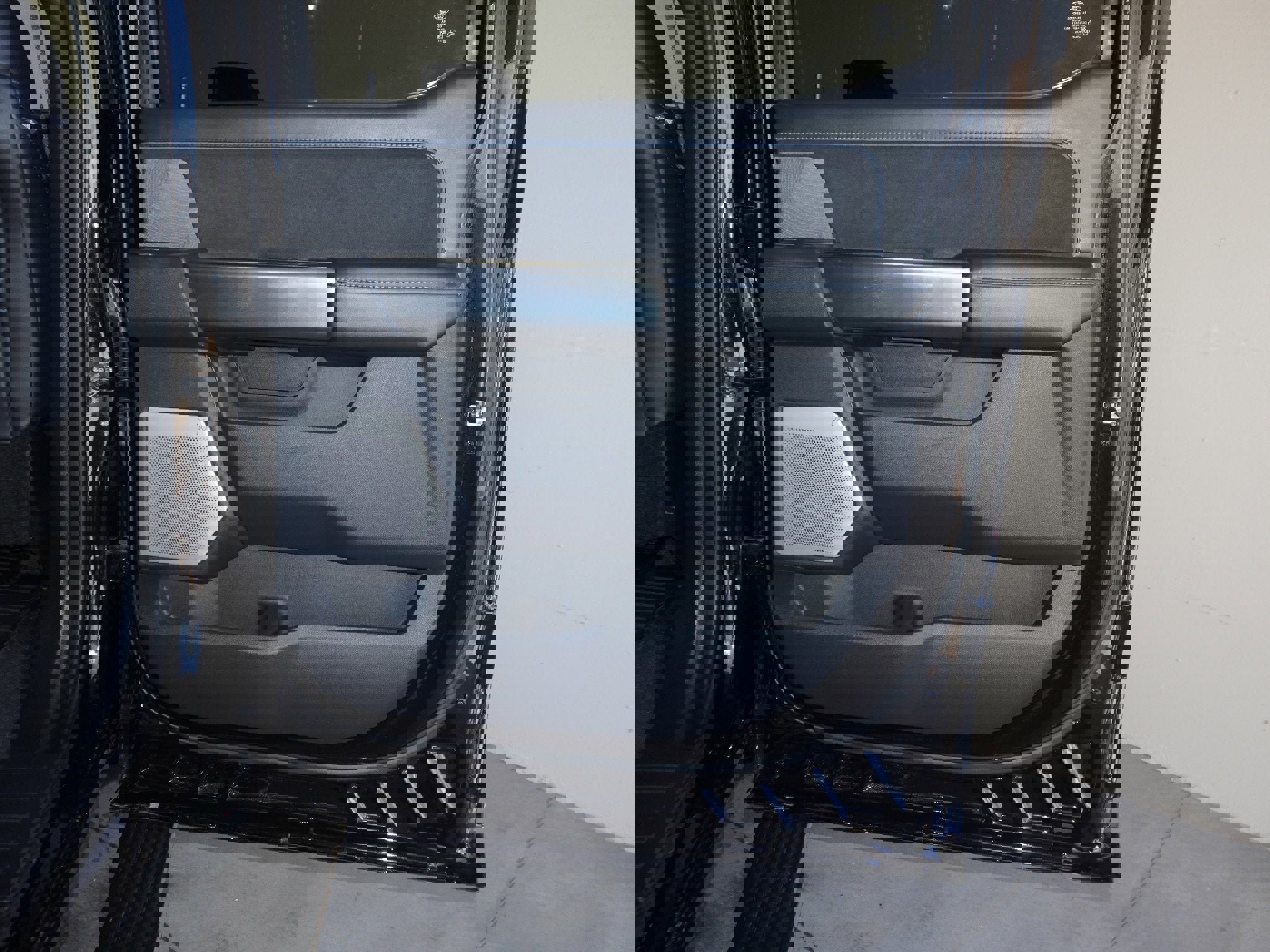 Used 2025 Ford F450 Platinum w/ FX4 Off-Road Package image 46