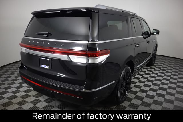 Used 2023 Lincoln Navigator L Reserve w/ Equipment Group 201A AWD/4WD image 2