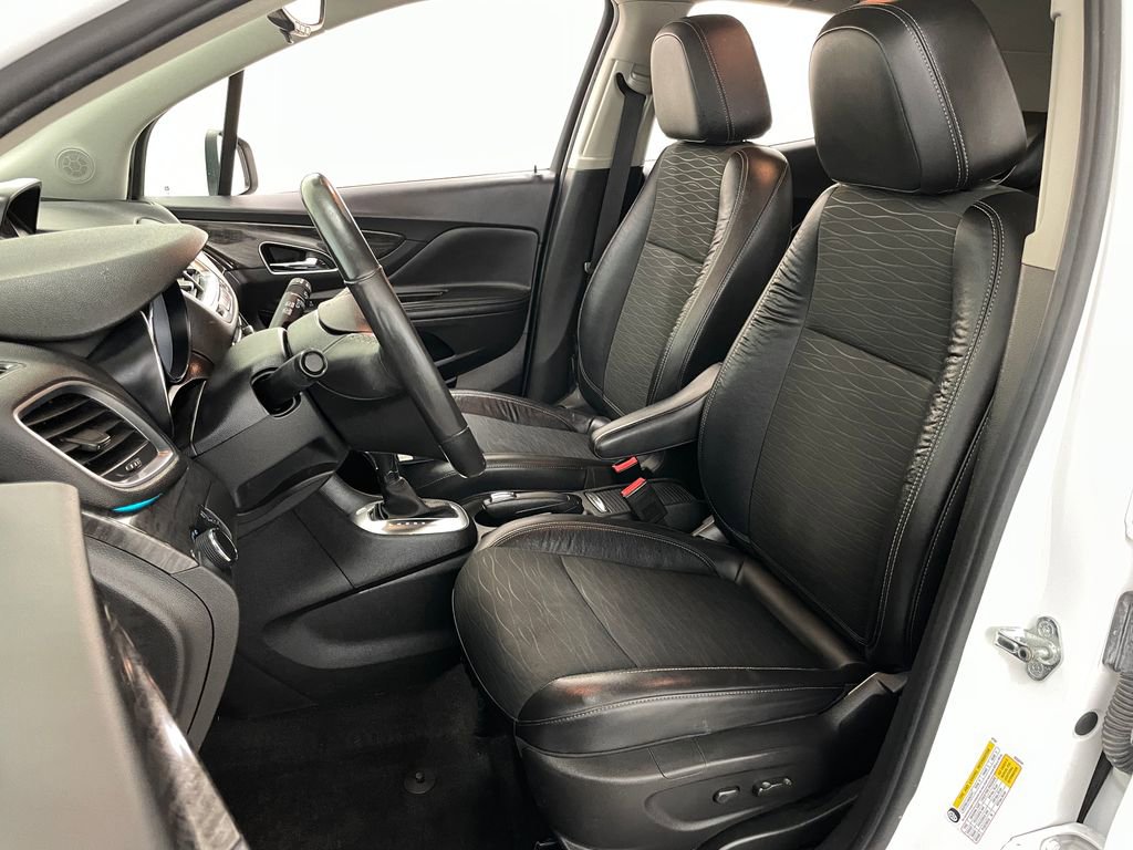 Used 2016 Buick Encore FWD image 18