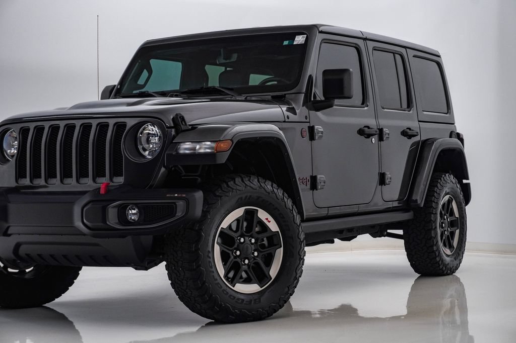 Used 2018 Jeep Wrangler Unlimited Rubicon AWD/4WD image 2