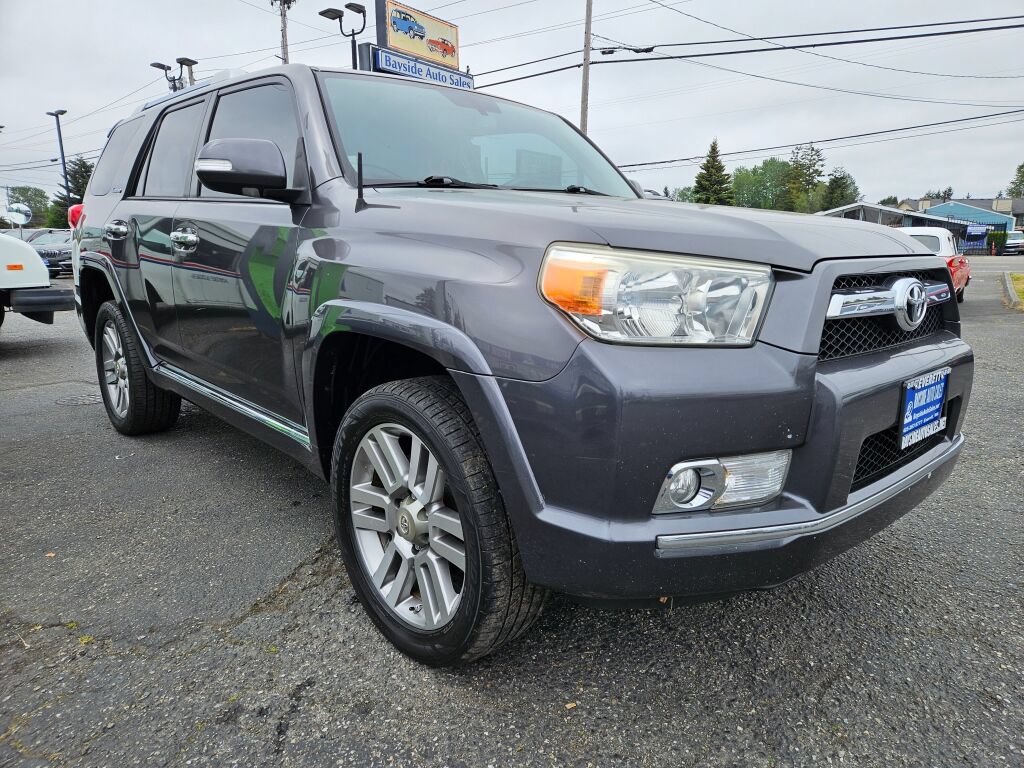 Used 2012 Toyota 4Runner Limited AWD/4WD image 6