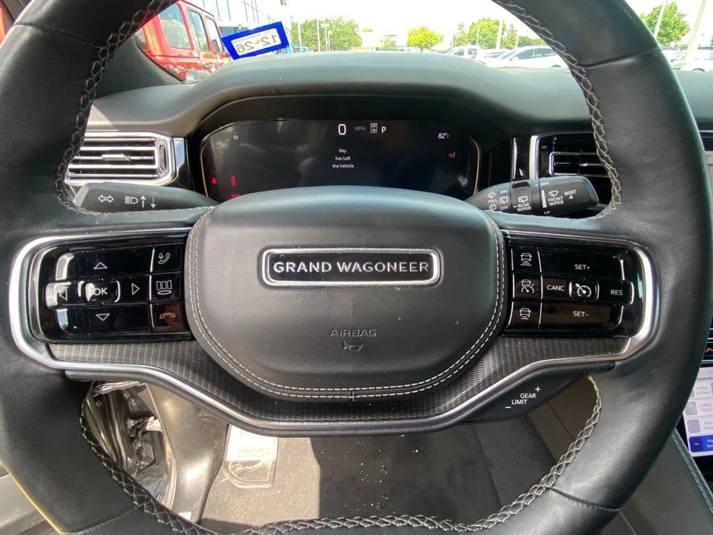 Used 2024 Jeep Grand Wagoneer L Series II w/ Quick Order Packagew 28T AWD/4WD image 15