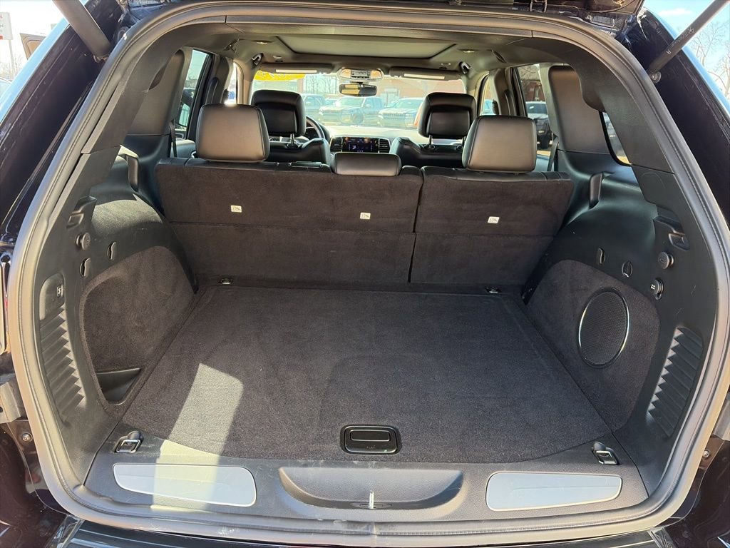 Used 2019 Jeep Grand Cherokee Limited w/ Luxury Group II image 11