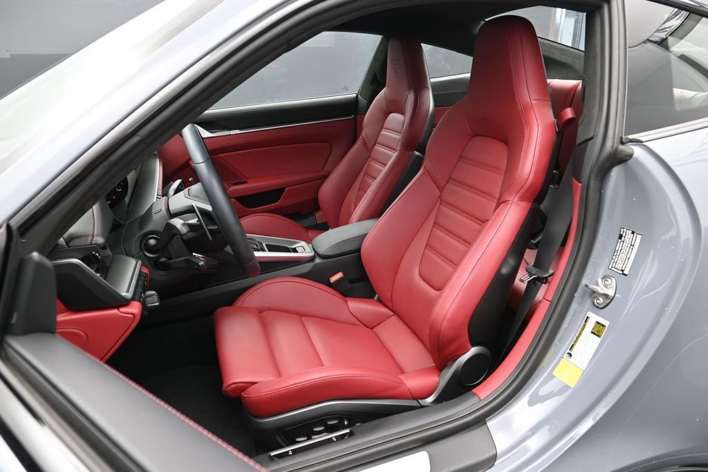 Certified 2025 Porsche 911 Turbo S AWD/4WD image 5