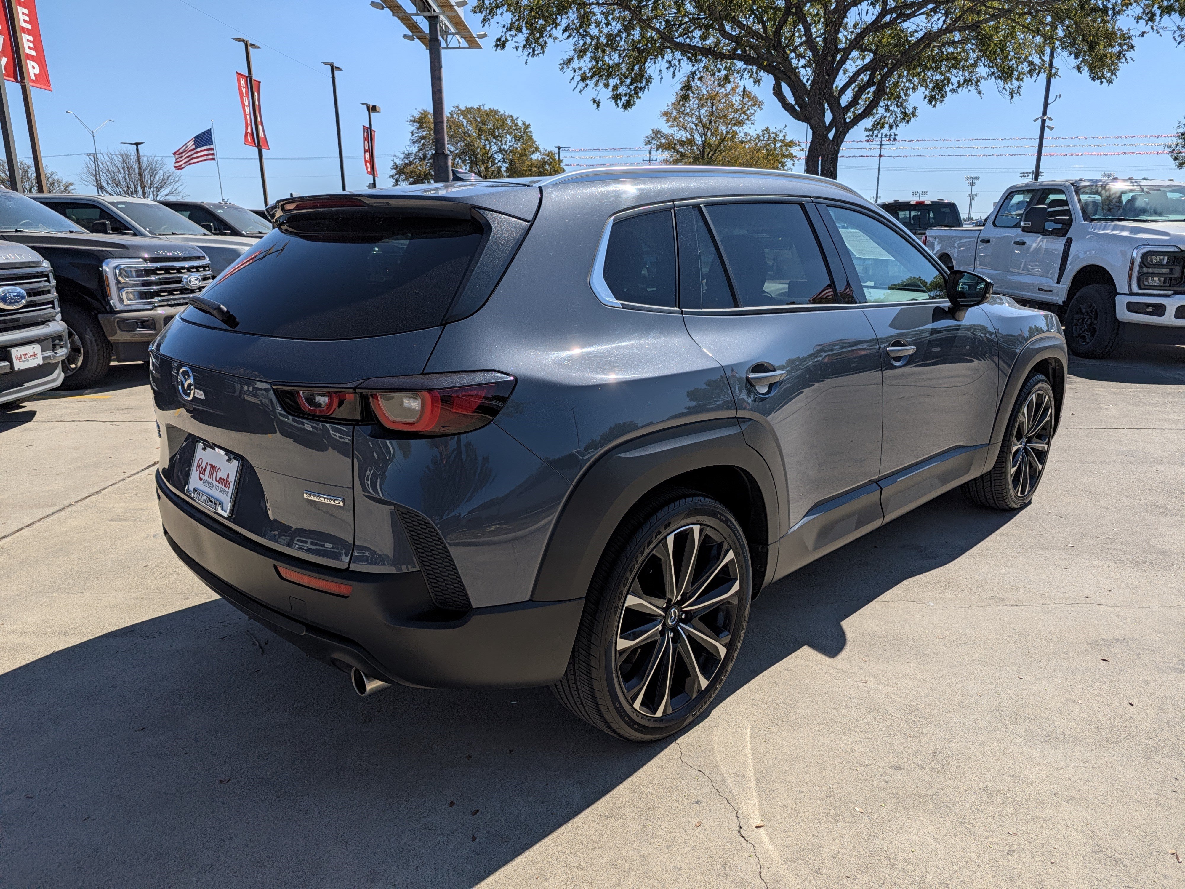 Used 2025 MAZDA CX-50 AWD 2.5 S w/ Premium Plus Pkg image 5