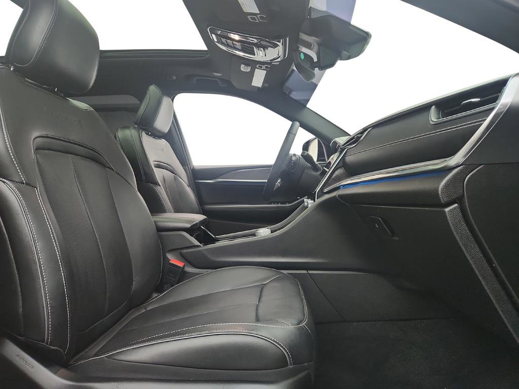 Used 2023 Jeep Grand Cherokee Overland image 25