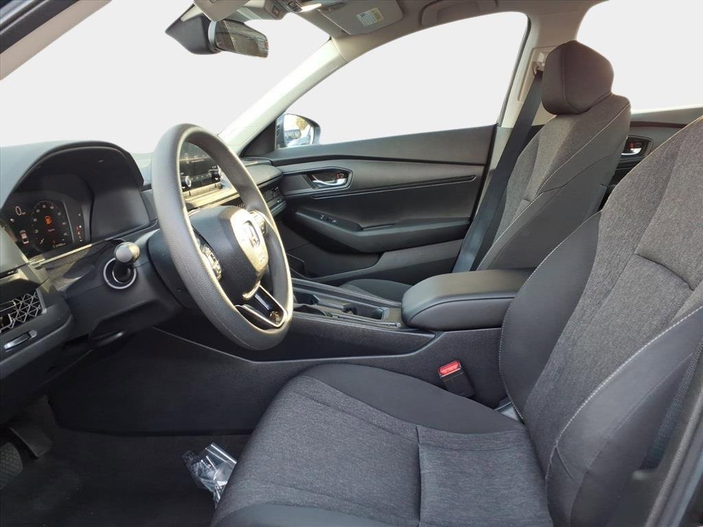Used 2023 Honda Accord LX image 8