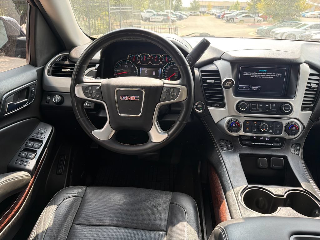 Used 2017 GMC Yukon SLT w/ HD Trailering Package RWD image 32